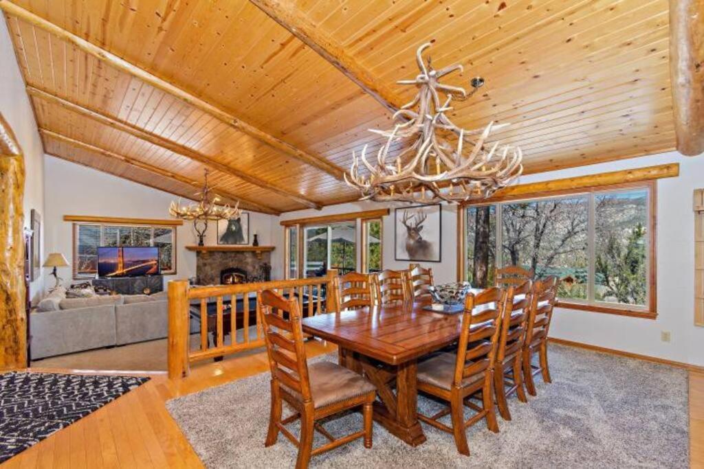 Custom Single Story Cabin With Jacuzzi Pool Table & Big Game Room With Arcade Games Big Bear Lake Εξωτερικό φωτογραφία