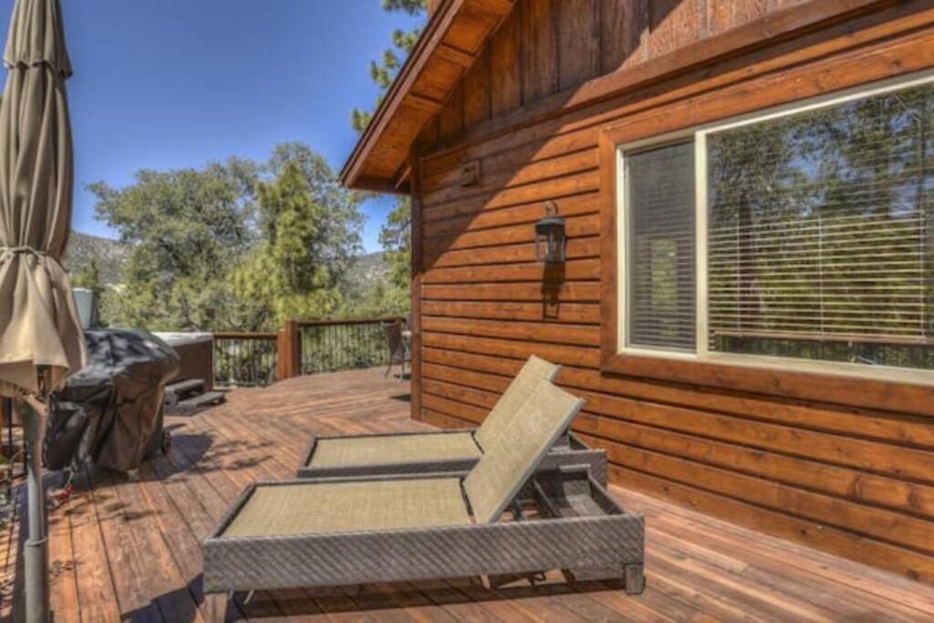 Custom Single Story Cabin With Jacuzzi Pool Table & Big Game Room With Arcade Games Big Bear Lake Εξωτερικό φωτογραφία